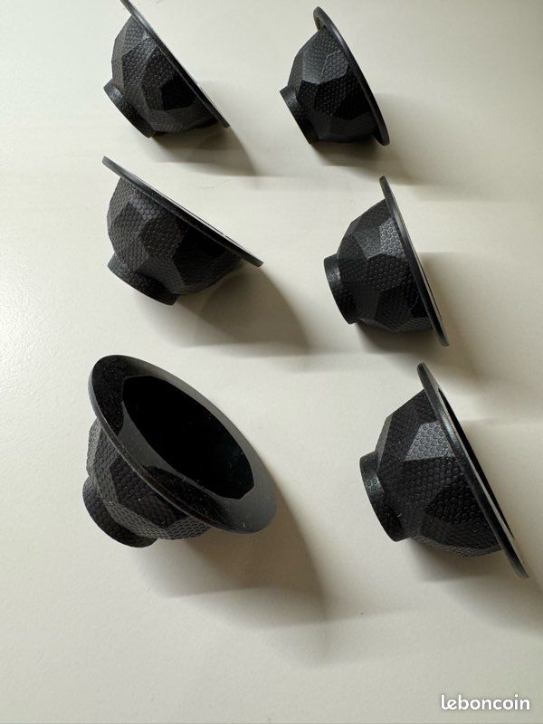 6 moules silicone individuels neufs forme diamant – Guy Demarle – pâtisserie cuisine chefs (image 2)