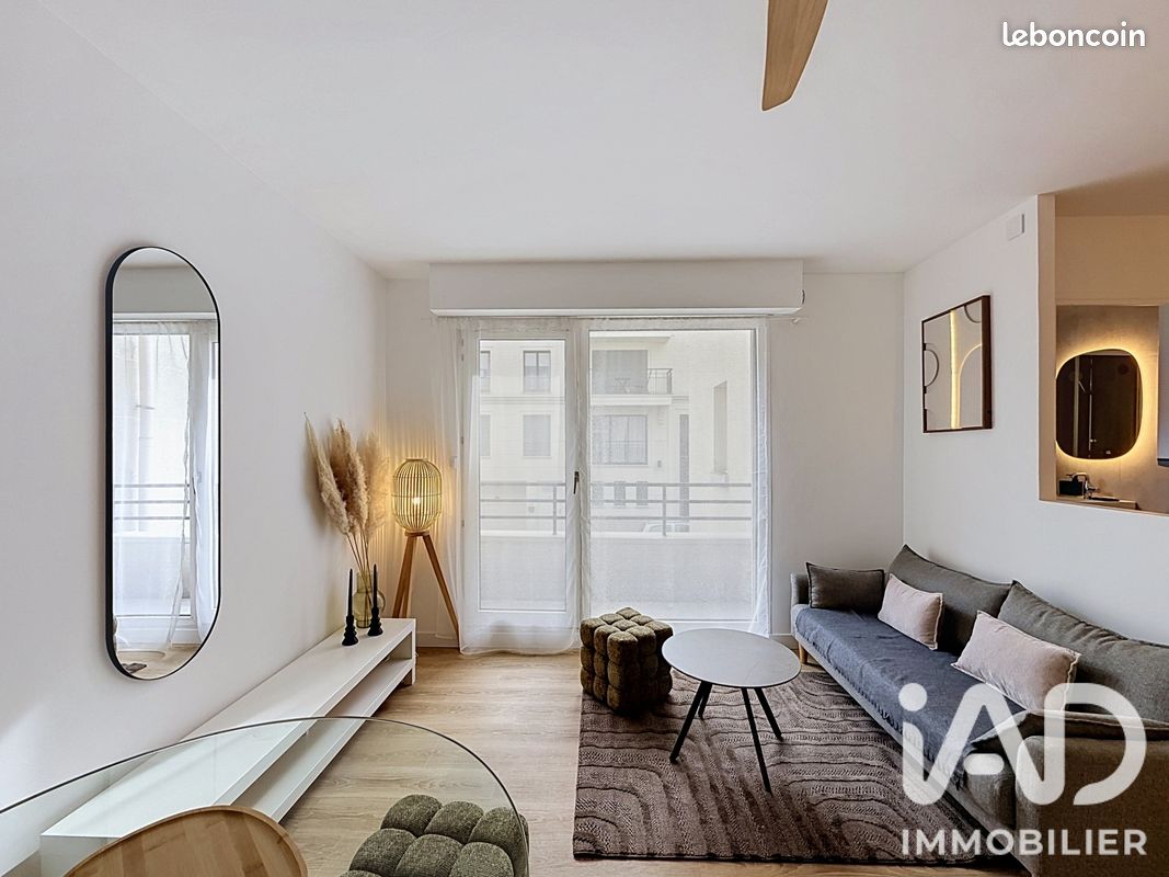 Appartement 1 pièce 28 m² · à Antony · 28 m² · 950 €/mois