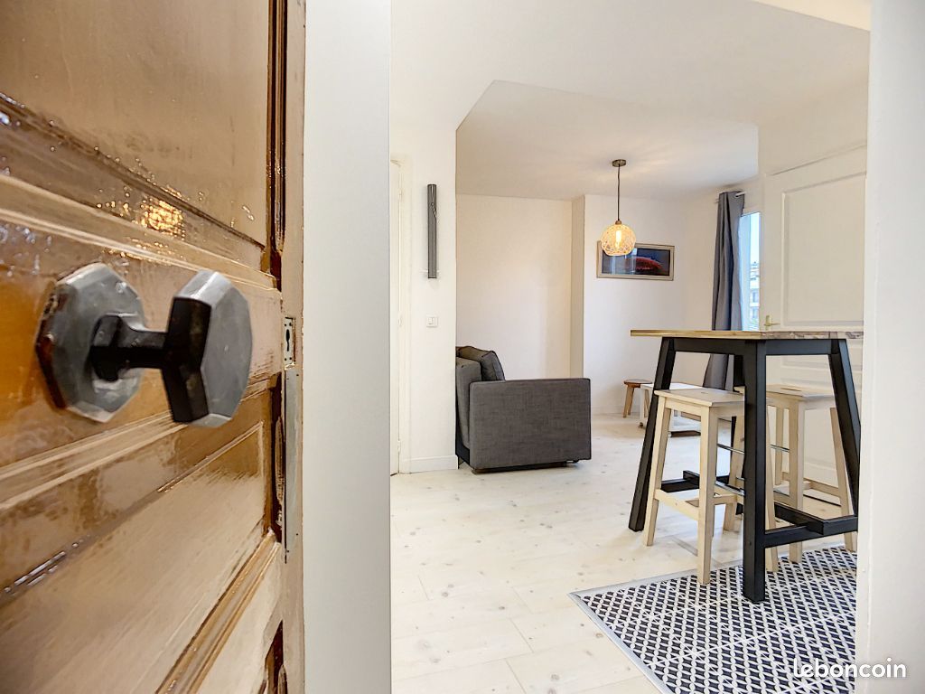 Appartement 1 pièce 25 m² · à Joinville-le-Pont · 25 m² · 760 €