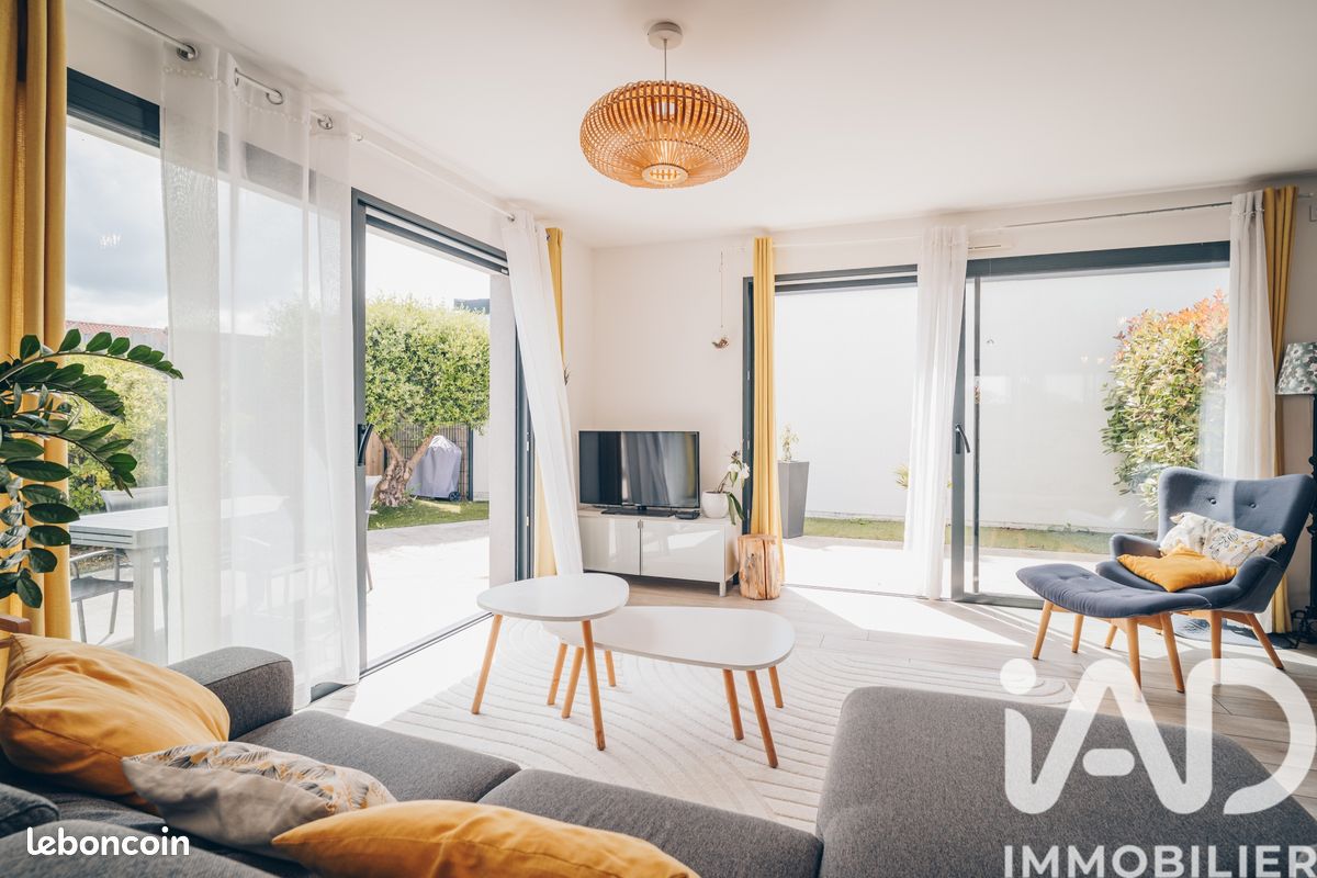 Maison 5 pièces 109 m² · à Saint-Sébastien-sur-Loire · 109 m² · 405 000 €