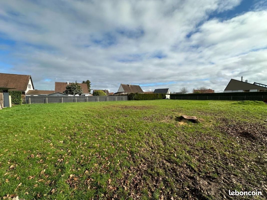Terrain 1342 m² · à Tourville-sur-Arques · 1 342 m² · 78 750 €