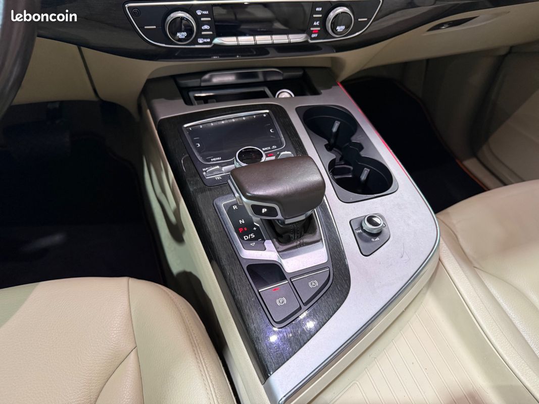 Audi q7 3.0 tdi 272 ch s-line quattro tiptronic /entretiens constructeur / 7 places (image 14)