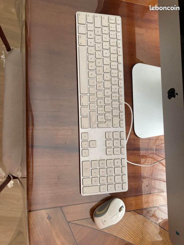 Apple iMac 27 de 2009 à vendre avec clavier et souris Apple iMac 27 de 2009 à vendre avec clavier et souris