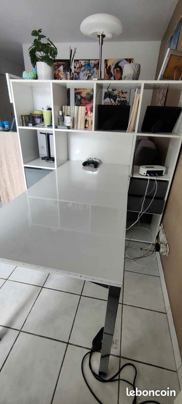 Bureau avec etagere integré (image 6)