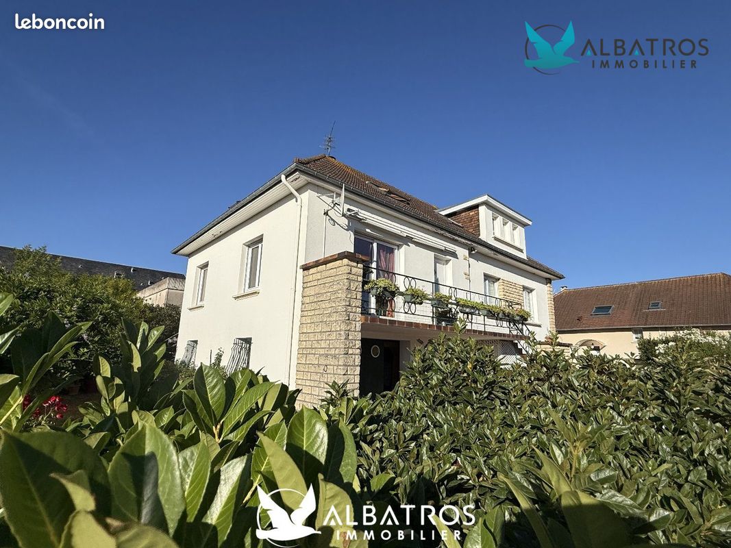 Maison 8 pièces 159 m² · à Ouistreham · 159 m² · 448 100 €