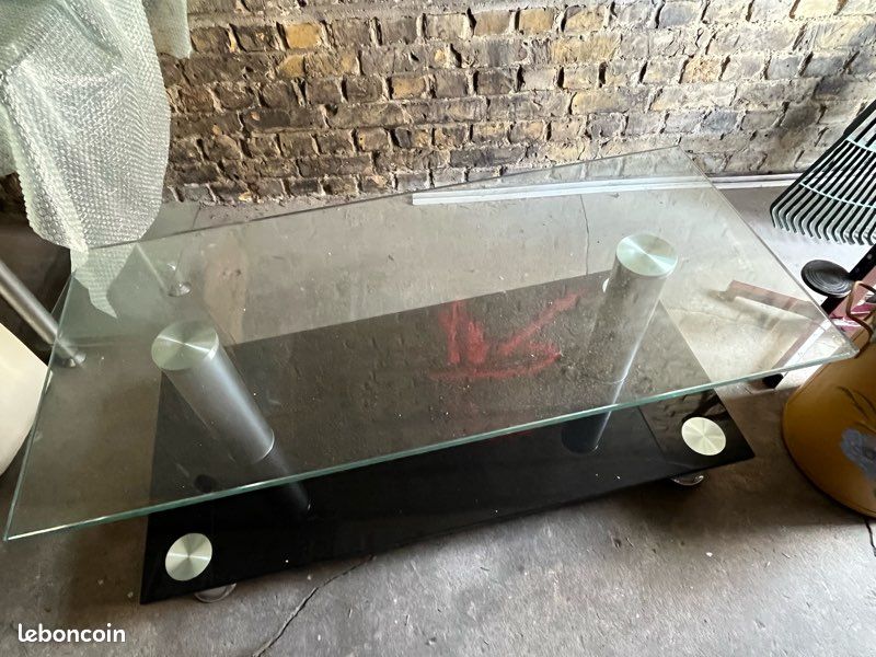 Vends meuble tv en verre trempé de couleur blanc (image 2)