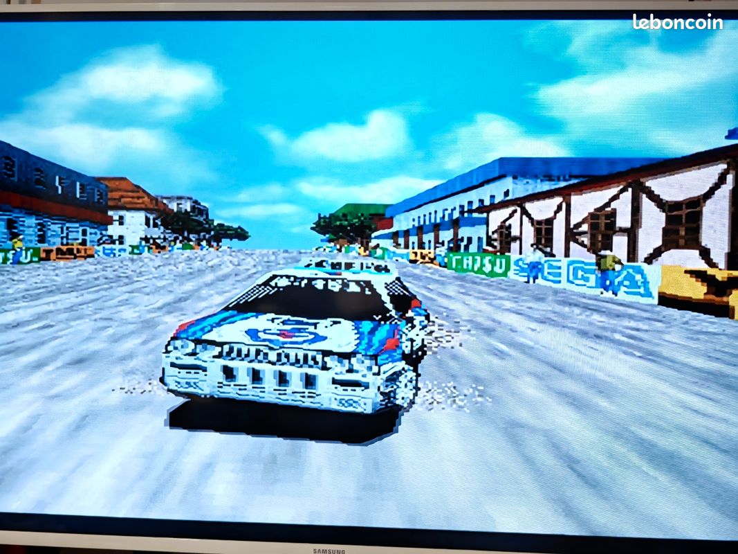 Sega Saturn modèle 2 complète + 2 manettes + Câblerie + 2 jeux (Sega Rally & Hang-On GP) (image 3)