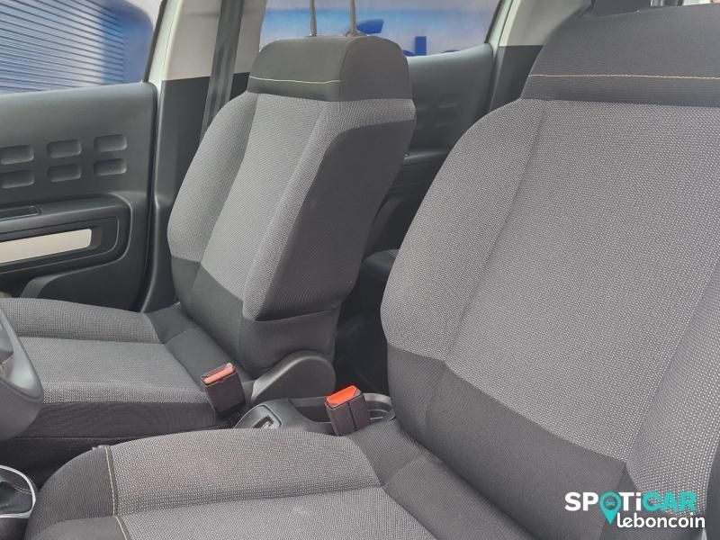 Citroen C3 1.2 PureTech 110ch S&S C-Series 120-121g (image 9)