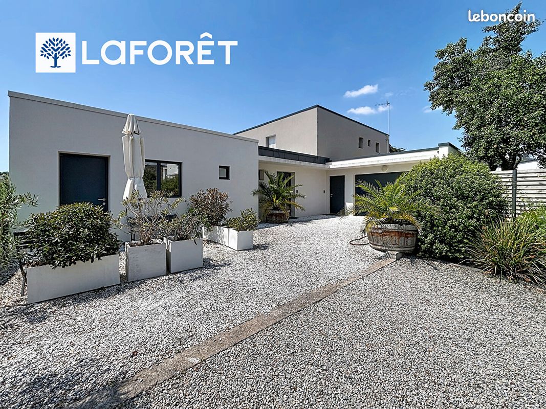 Maison 7 pièces 172 m² · à Lorient · 172 m² · 731 850 €