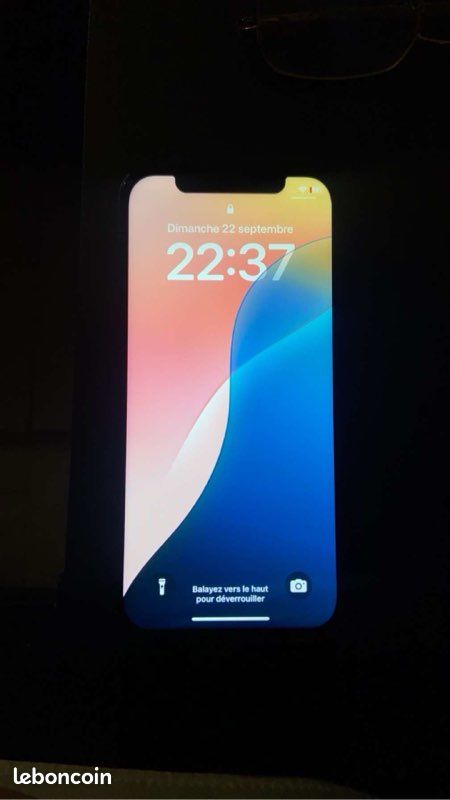IPhone 12 (image 1)