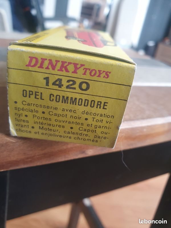 Voiture miniature Opel Commodore 1420 Dinky Toys Atlas