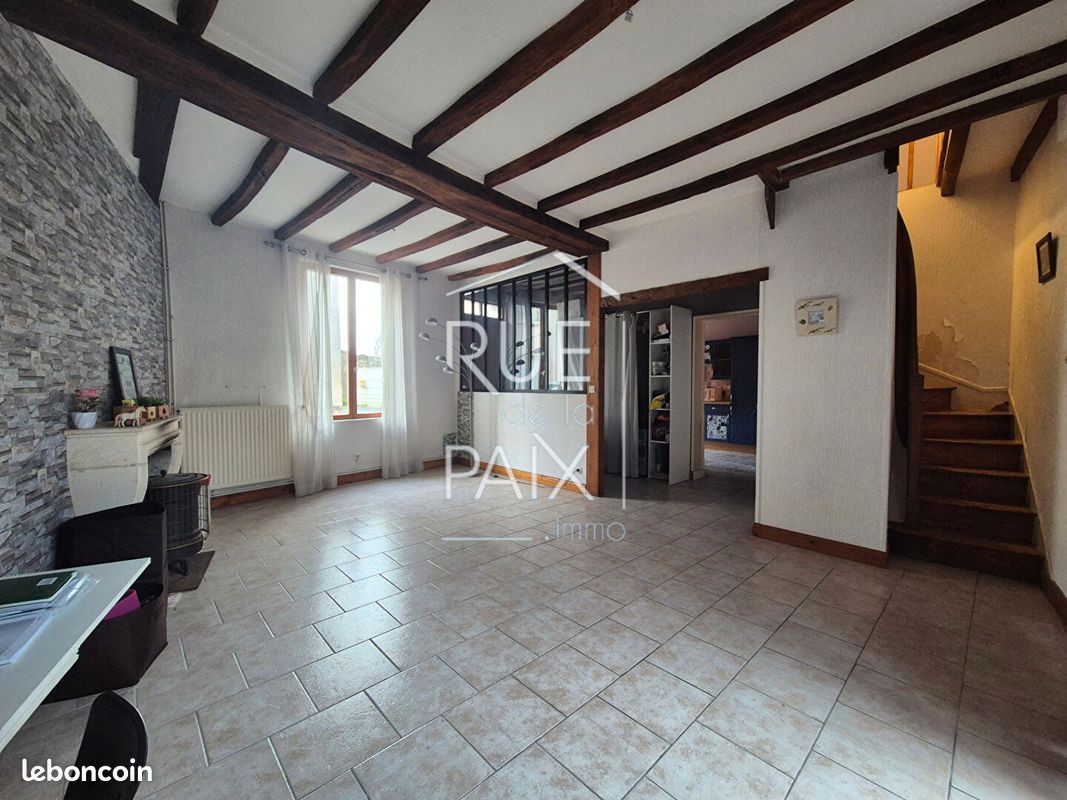 Maison 4 pièces 100 m² · à Monts-sur-Guesnes · 100 m² · 79 900 €