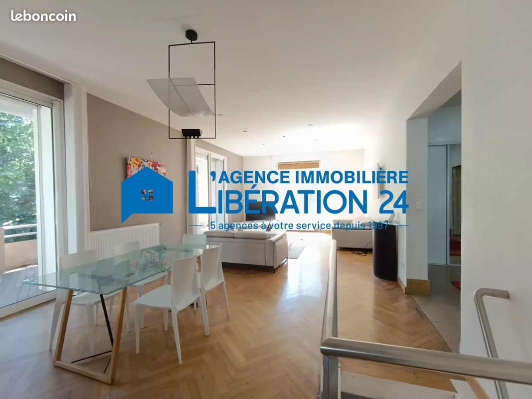 Appartement 5 pièces 171 m² · à Saint-Étienne · 171 m² · 340 000 €
