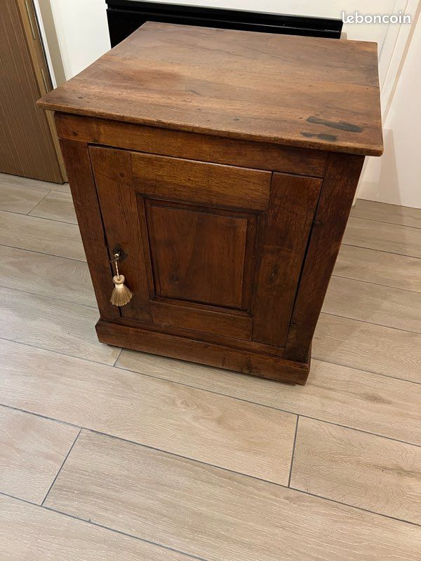 Meuble ancien de rangement en bois massif, confiturier (image 2)