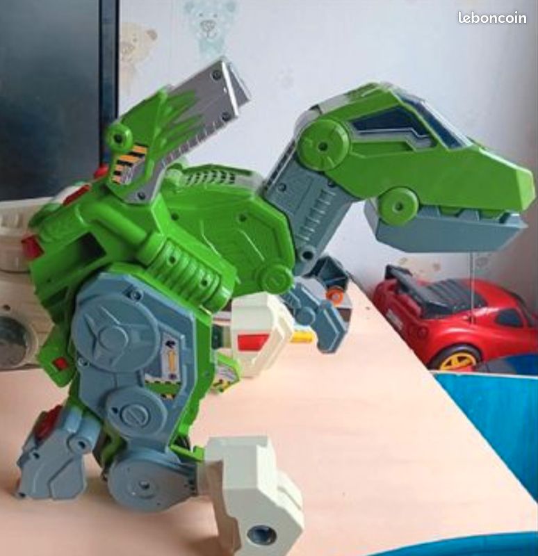 Robot xxl transformers vert (image 5)