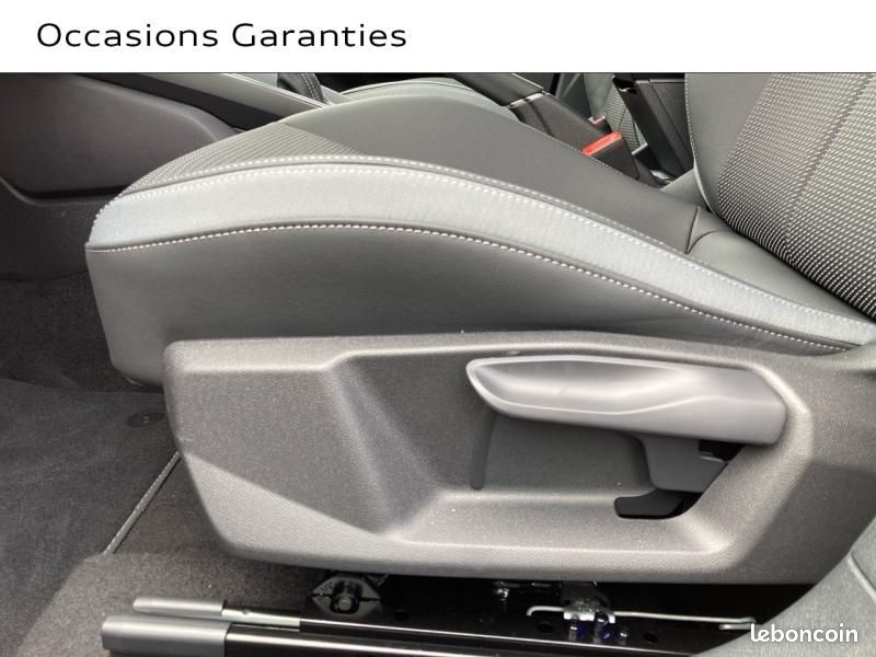 Audi A1 Sportback 30 TFSI 116ch S line S tronic 7 (image 24)