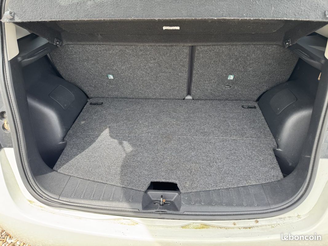 NISSAN NOTE 1.2 DIG-S CVT 98 cv Boîte auto EN L ETAT (image 7)
