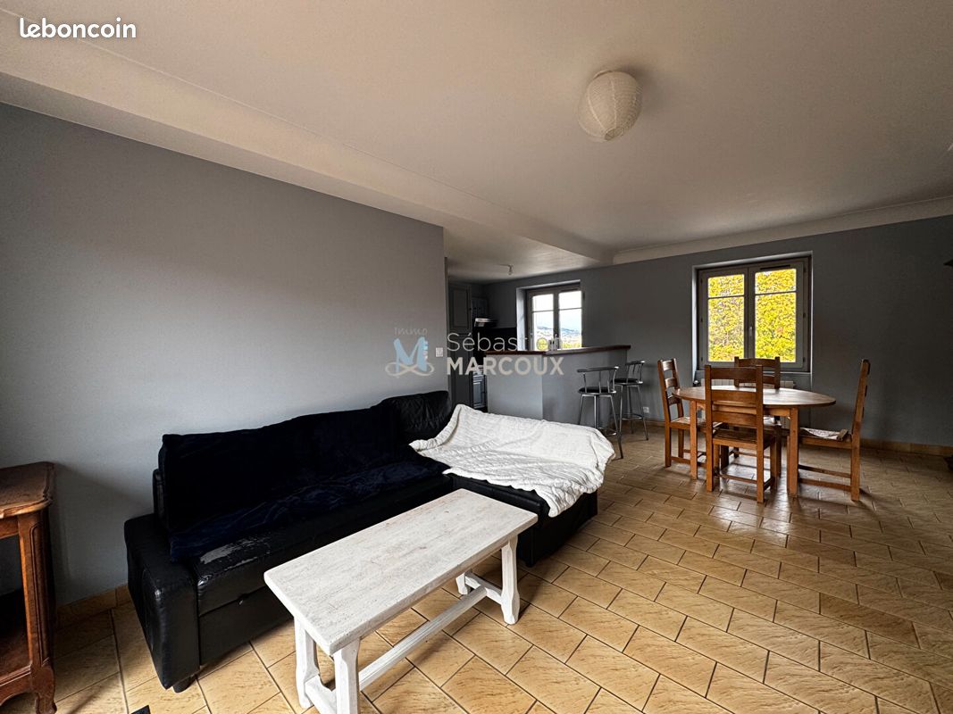 Appartement 3 pièces 60 m² · à Chazelles-sur-Lavieu · 60 m² · 400 €/mois
