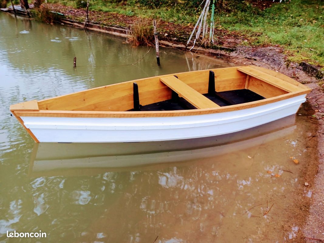Barque Bois Neuve - Nautisme