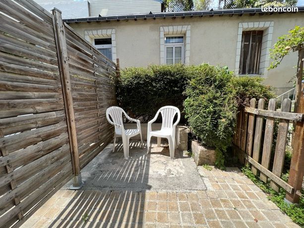 Studio avec grande terrasse quartier Grammont