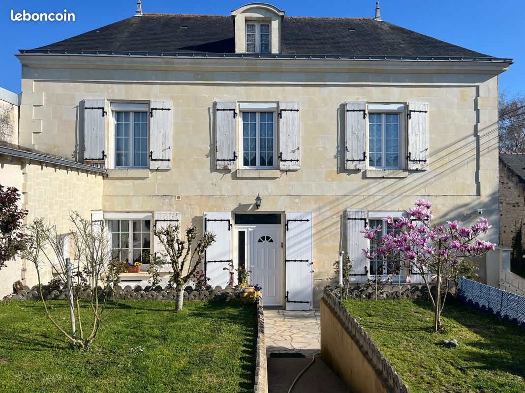 Maison 5 pièces 123 m² · à Les Ulmes · 123 m² · 299 980 €