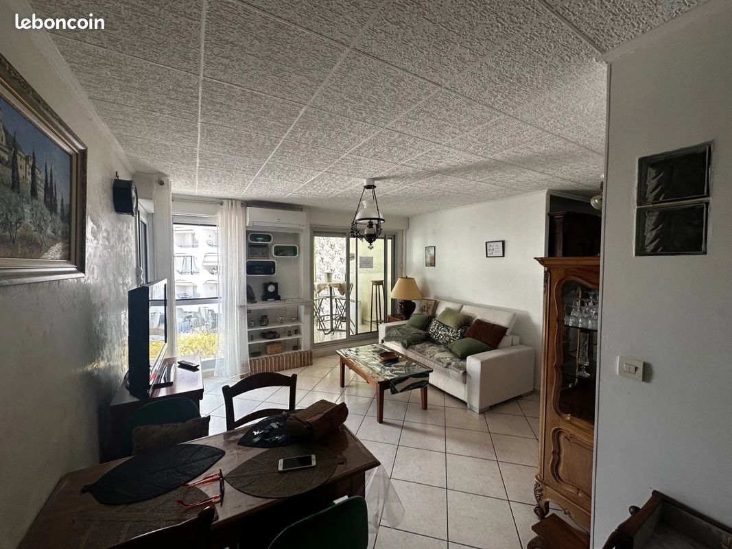 Appartement 2 pièces 60 m² · à La Grande-Motte · 60 m² · 990 €