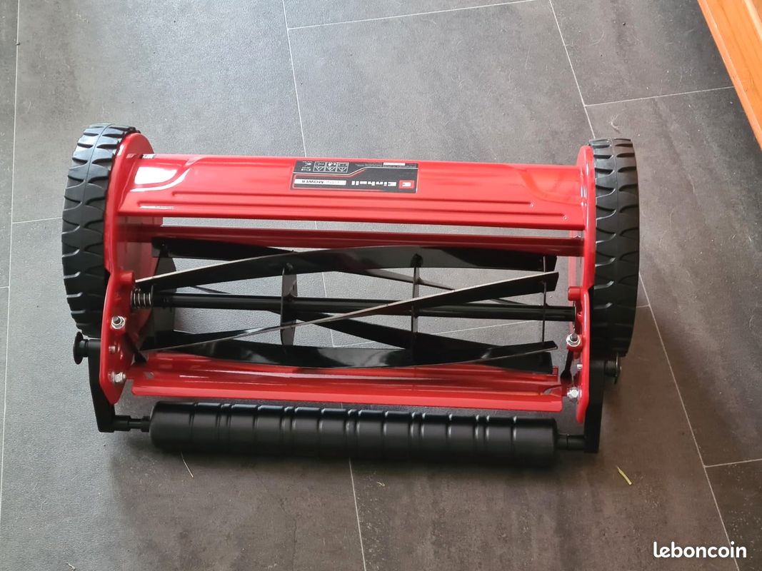Einhell Tondeuse à gazon manuelle GC-HM 400 (jusqu’à 250 m², cylindre de coupe, 5 lames en acier, réglage de la hauteur de coupe sur 4 niveaux de 13 à 37 mm, bac de ramassage de 27 litres) (image 2)
