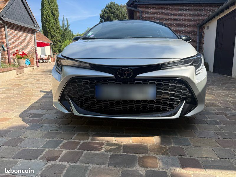 Toyota Corolla 1.8 GR toit ouvrant (image 12)
