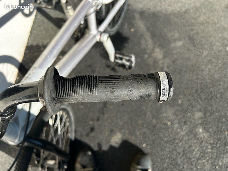 SELLE BMX PIVOTAL SHADOW PASSPORT - BROS BMX