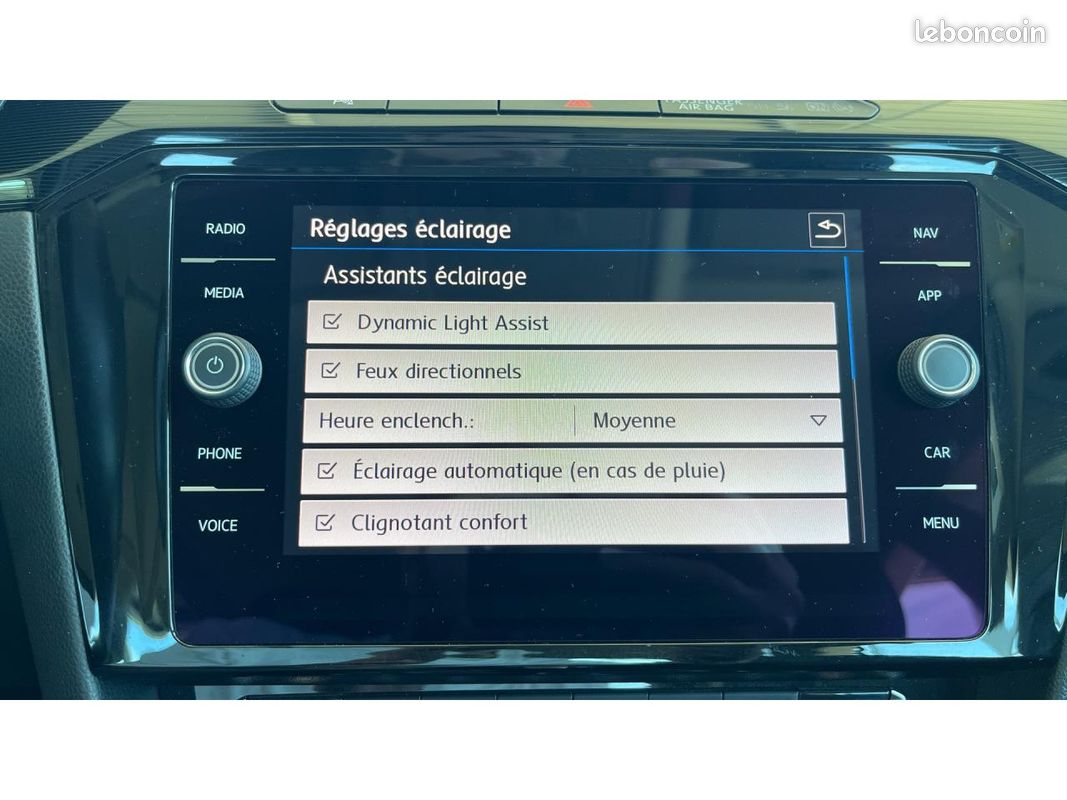 Volkswagen arteon elegance 2.0 tdi 150 bva - sieges chauffants av ar / camera 360 / regulateur adaptatif (image 29)