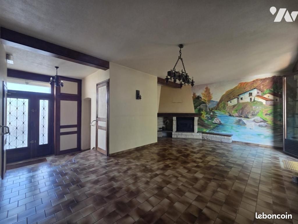 Maison 5 pièces 116 m² · à Tinqueux · 116 m² · 241 040 €