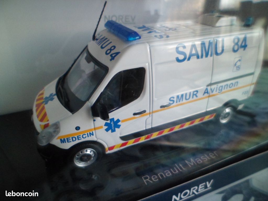 Renault Master SAMU 84 Avignon 2014 – NOREV 1/43 – Miniature Neuve