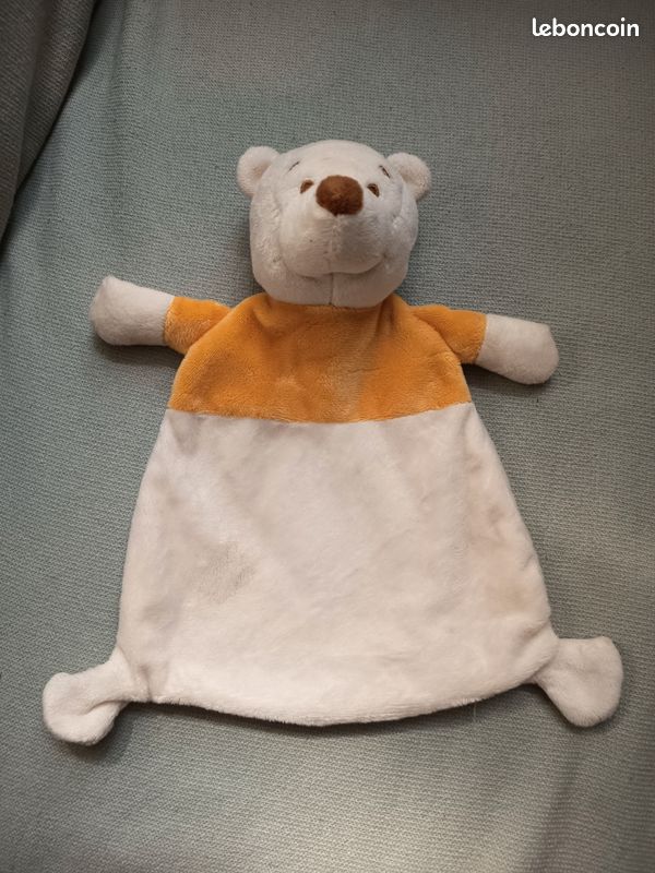 Doudou Primark Winnie plat jaune beige (image 1)