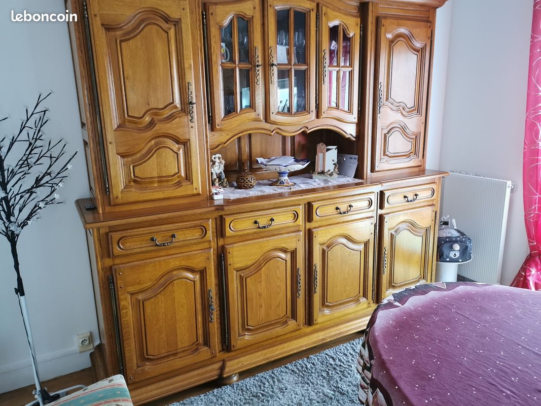 Buffet LOUIS XIV (image 1)