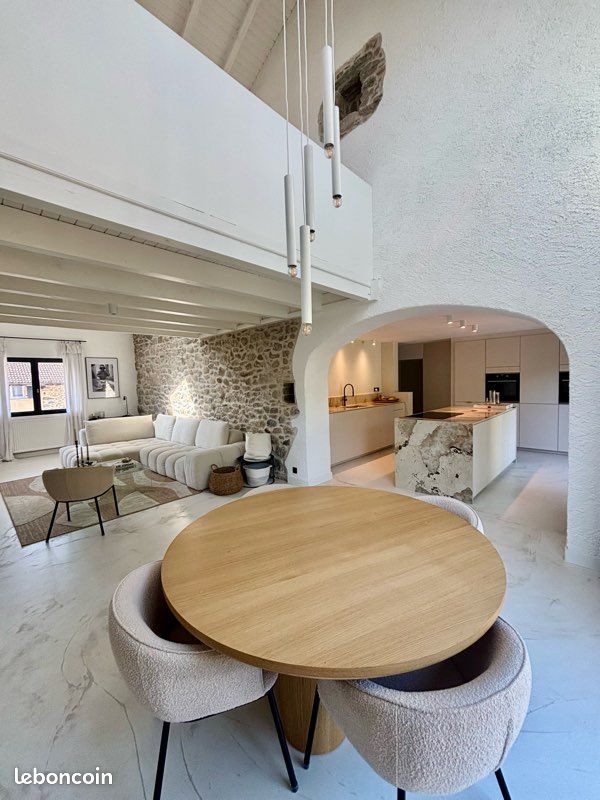 Maison 6 pièces 179 m² · à Ballaison · 179 m² · 740 000 €