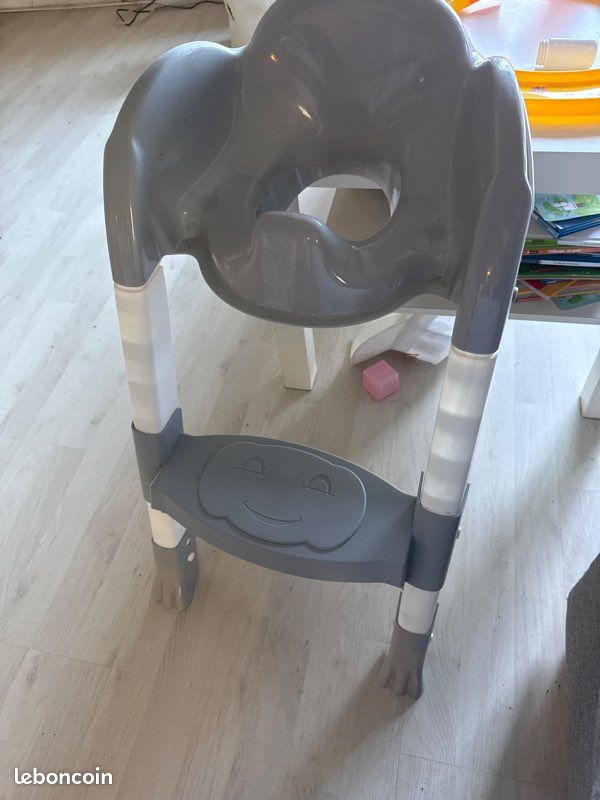 Réhausseur toilette + pot avec cuvette amovible (image 1)