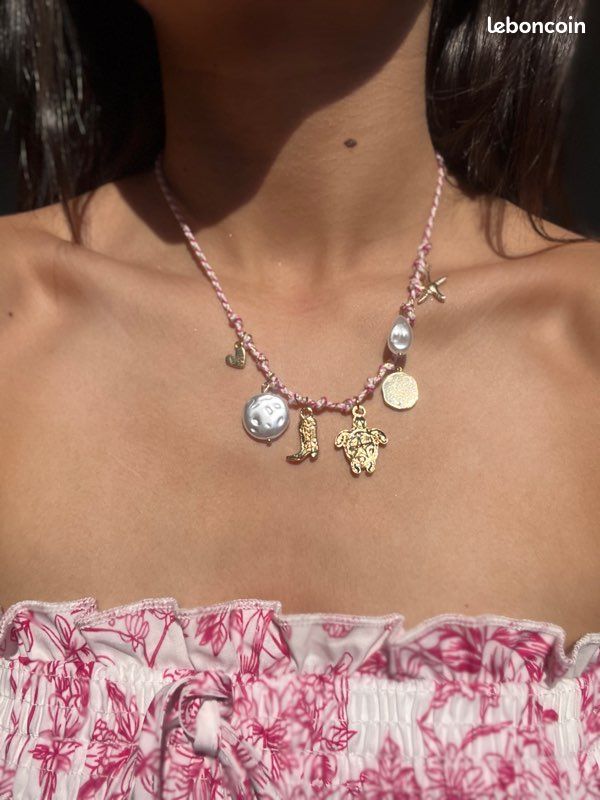 Collier à breloques avec lune et soleil doré – Bijoux Breloque