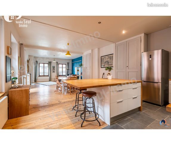 Appartement 4 pièces 118 m² · à La Roche-sur-Foron · 118 m² · 345 000 €