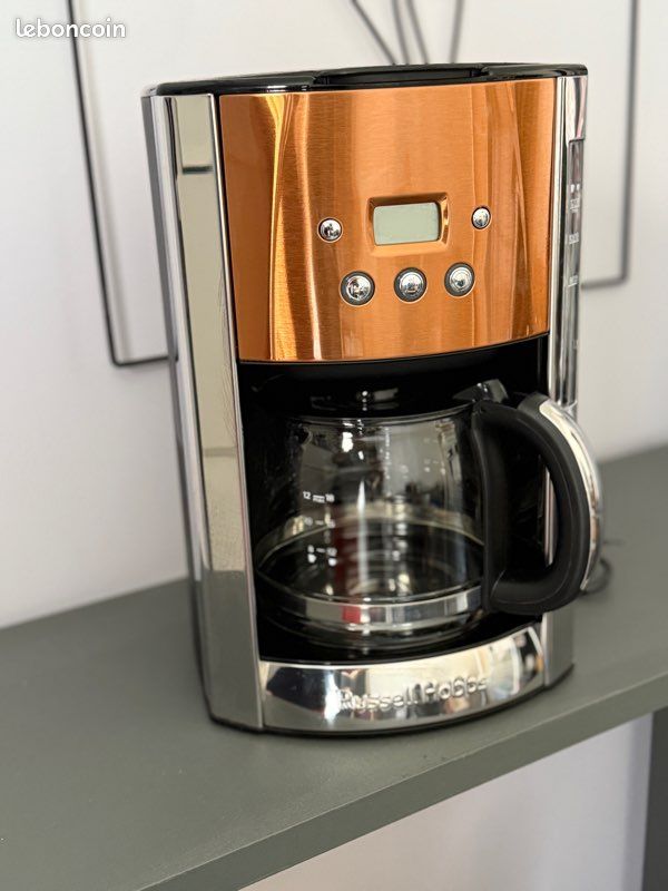 Cafetière Russel Hobbs cuivrée (image 2)
