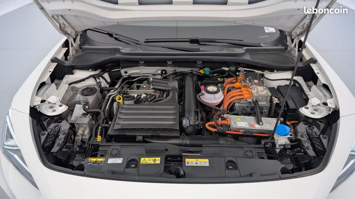 Cupra Formentor - 1.4 e-HYBRID 204 ch DSG6 V (image 14)