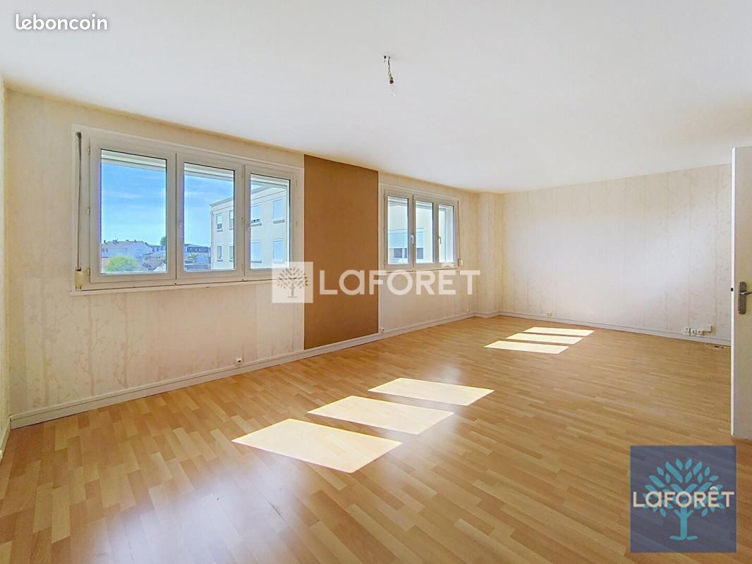 Appartement 4 pièces 67 m² · à Draveil · 67 m² · 1 043 €