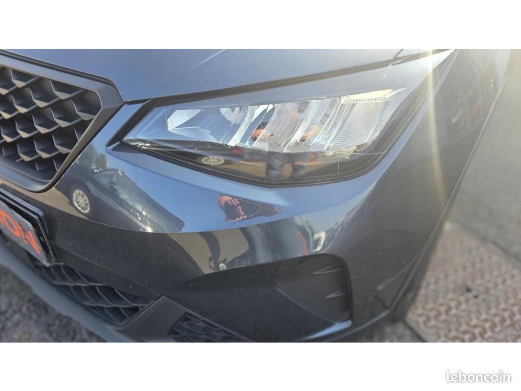 Seat Arona STYLE 1.0 TSI 95cv + Pack Spring + Aide au stationnement arrière (image 17)