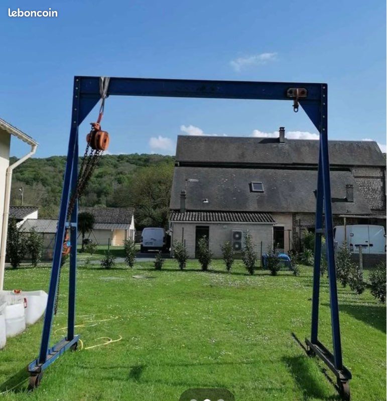 Portique de levage (image 1)
