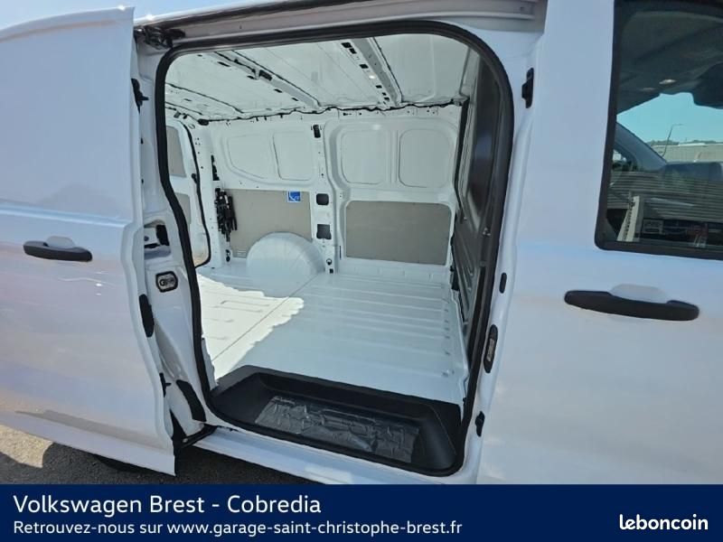 Volkswagen Transporter Fg Van L1 2.0 TDI 150ch Business BVA8 (image 11)