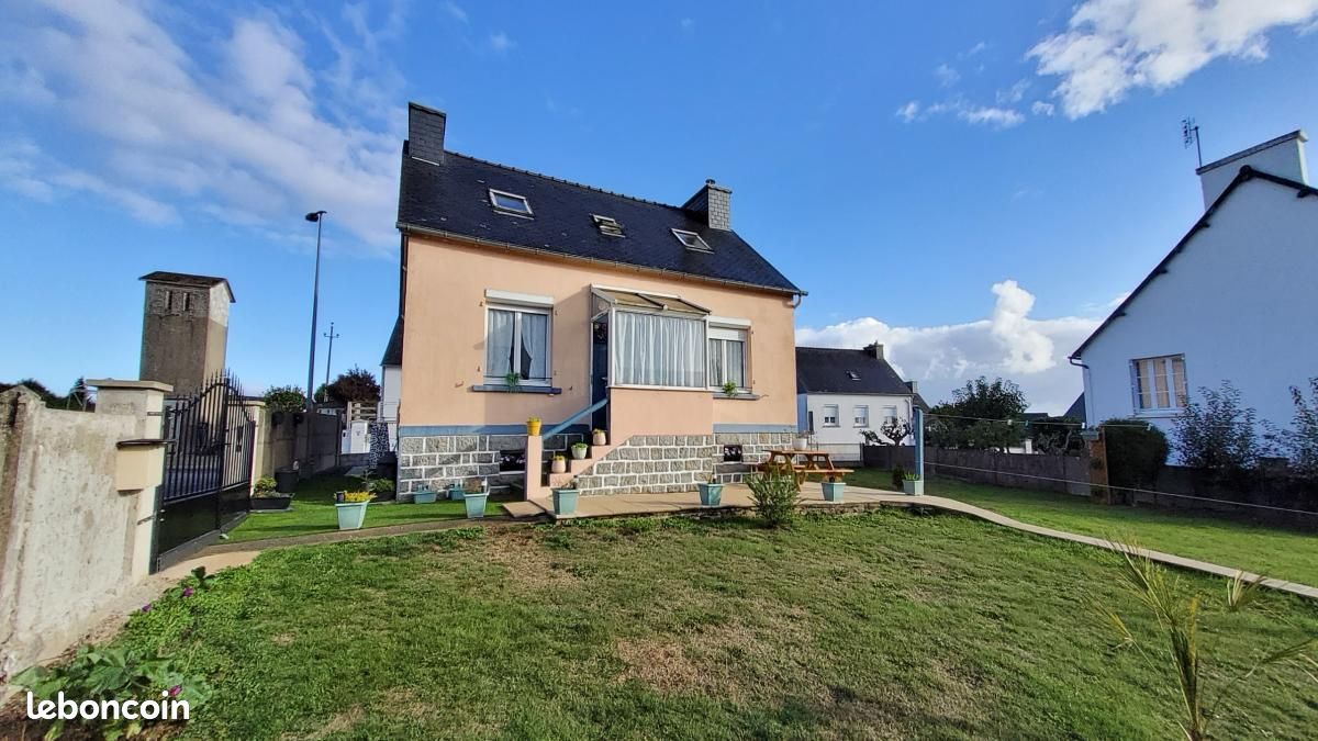 Maison 5 pièces 60 m² · à Poullaouen · 60 m² · 94 500 €