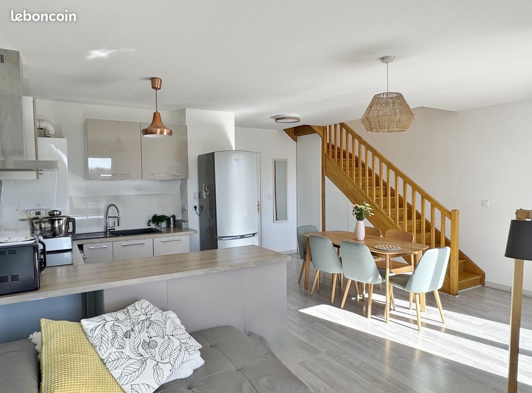 Appartement 4 pièces 86 m² · à Brindas · 86 m² · 275 000 €