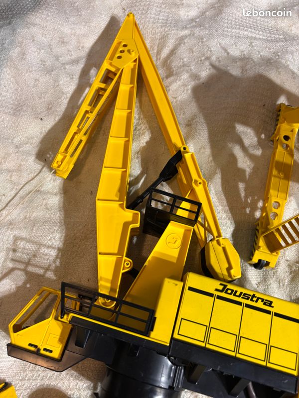 Grue joustra d'occasion - Collection - - page 5