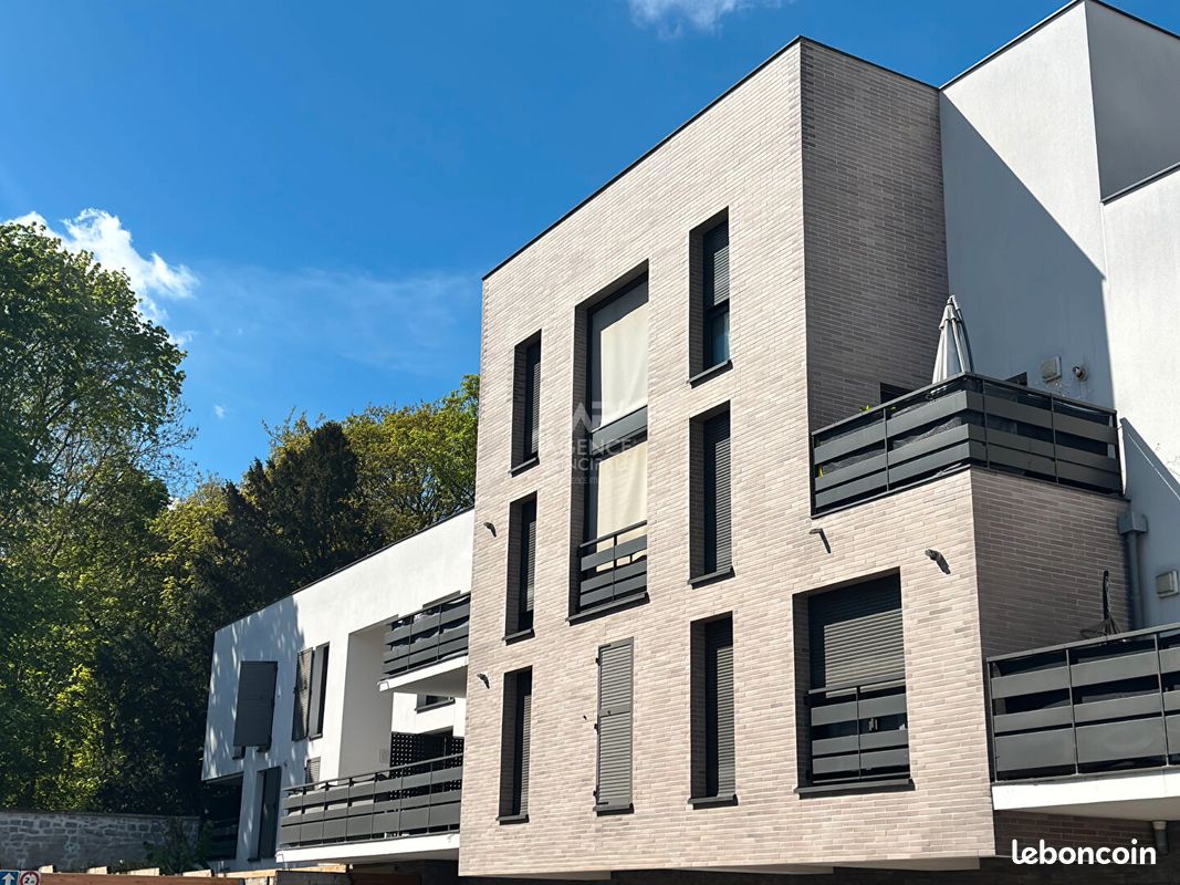 Appartement 5 pièces 89 m² · à Pontoise · 89 m² · 377 000 €