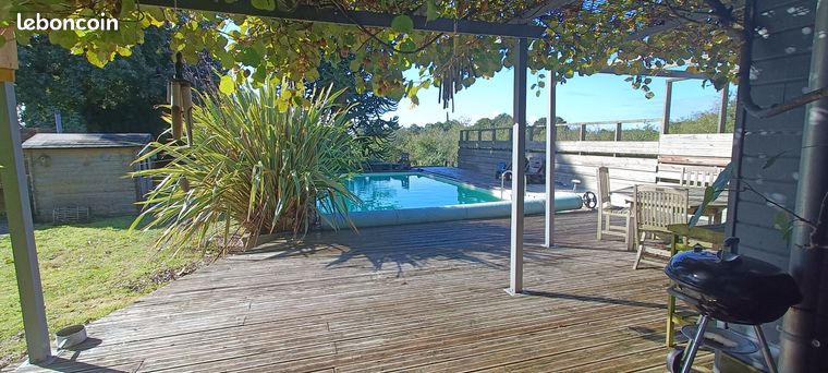Maison 9 pièces 240 m²