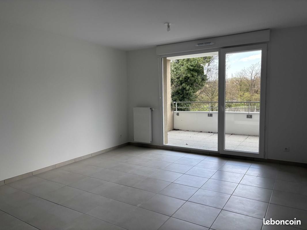 Appartement 3 pièces 65 m² · à Grenoble · 65 m² · 769 €